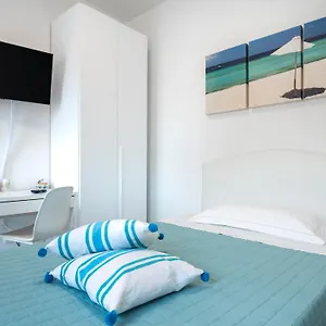 Bed & Breakfast Zuara9room, Rimini