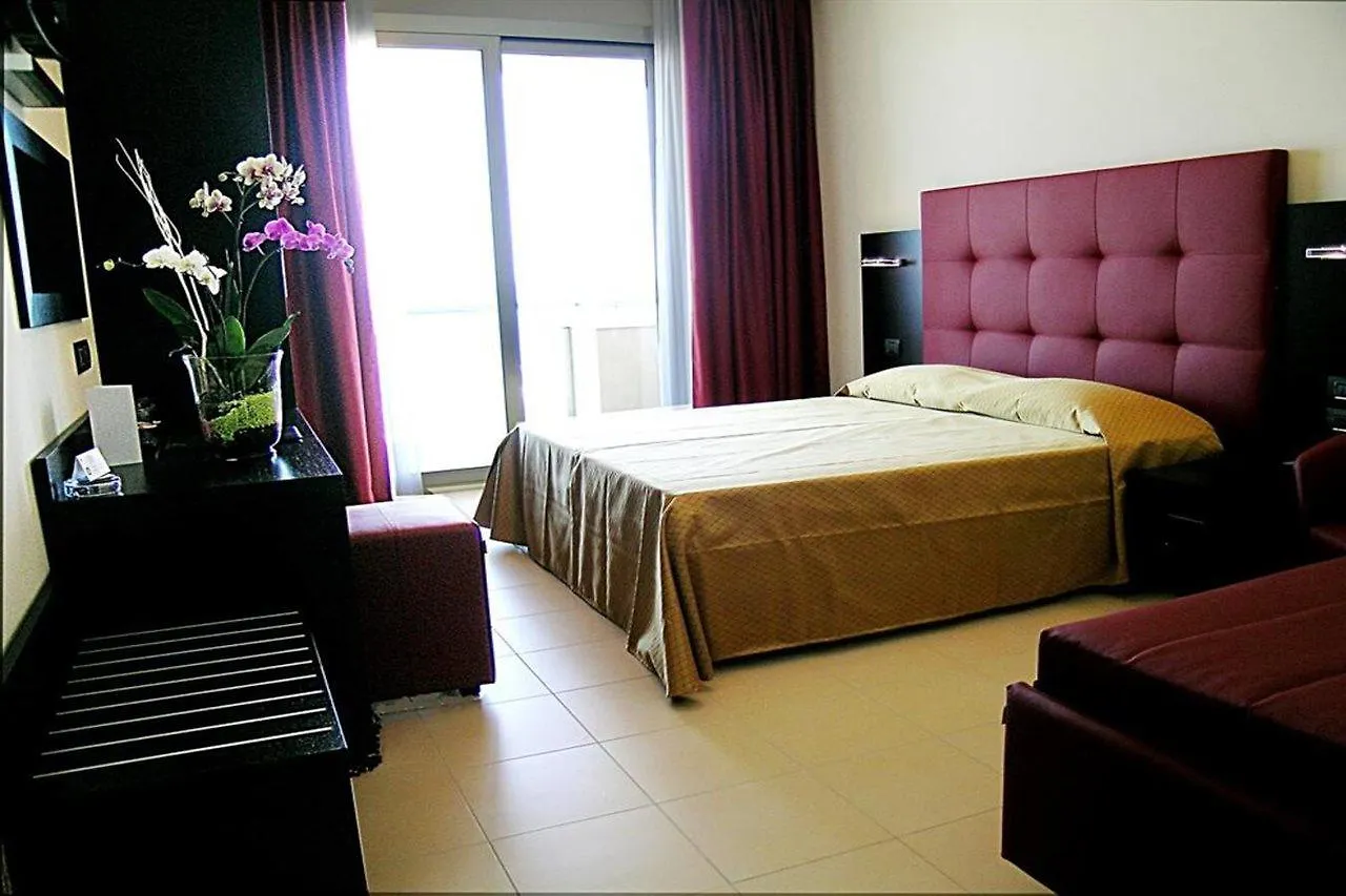 Terminal Palace & Spa Rimini Hotel